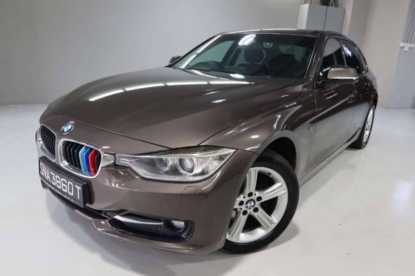 Used 2014 AT bmw 3-series null Image[1]