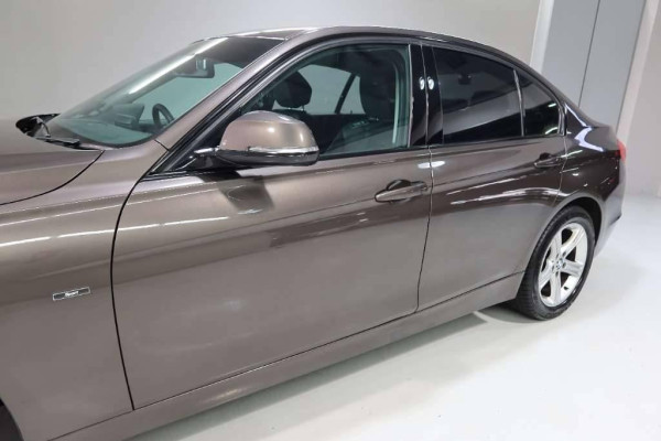 Used 2014 AT bmw 3-series null Image[4]
