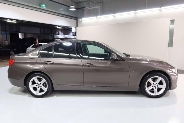 Used 2014 AT bmw 3-series null Image[7]