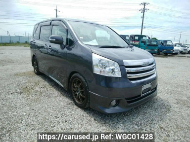 Toyota Noah ZRR75G