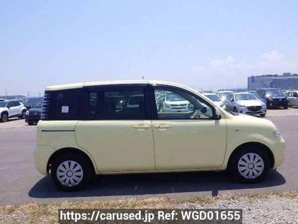 Used 2004 AT toyota sienta NCP81G Image[7]