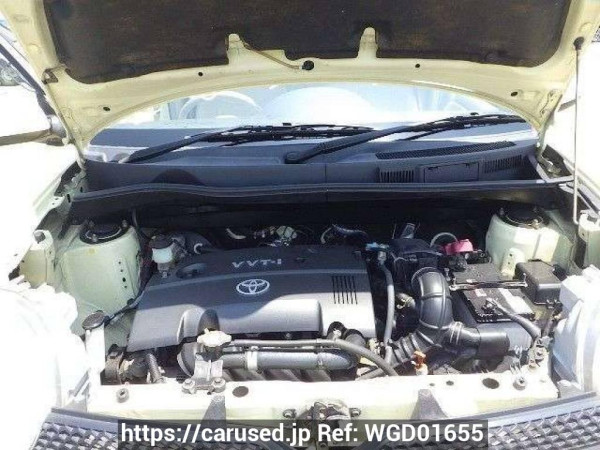 Used 2004 AT toyota sienta NCP81G Image[9]