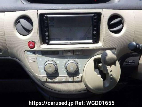 Used 2004 AT toyota sienta NCP81G Image[21]