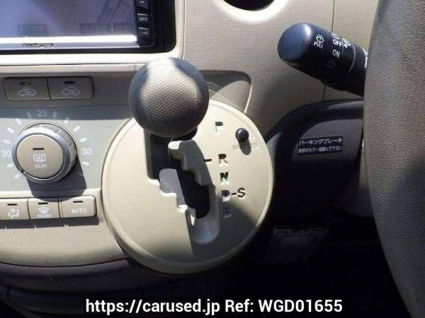 Used 2004 AT toyota sienta NCP81G Image[24]