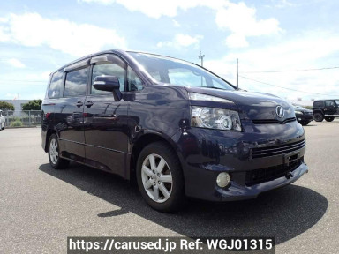 Toyota Voxy ZRR70W