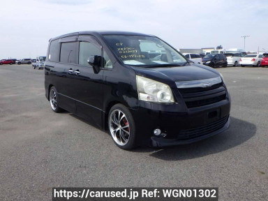 Toyota Noah ZRR70W