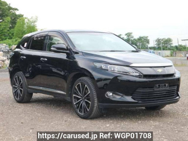 Toyota Harrier ZSU65W