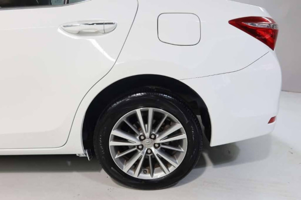 Used 2014 AT toyota corolla-altis null Image[25]