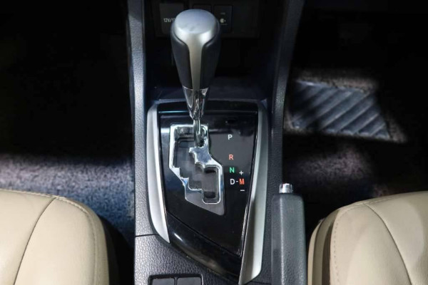 Used 2014 AT toyota corolla-altis null Image[35]