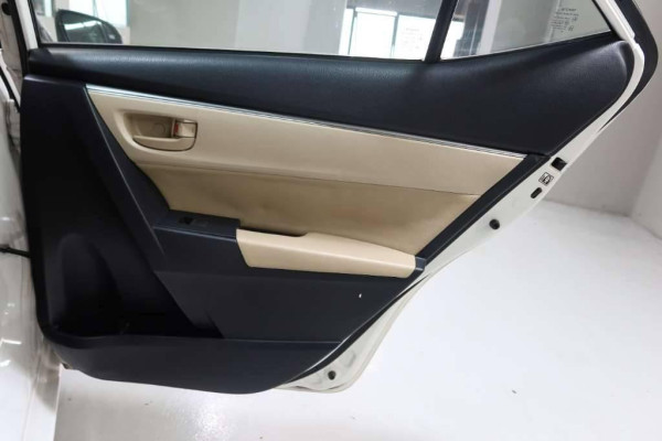 Used 2014 AT toyota corolla-altis null Image[36]
