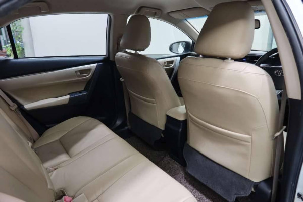 Used 2014 AT toyota corolla-altis null Image[37]