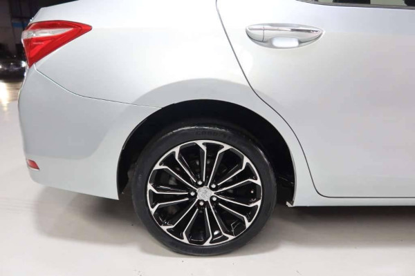 Used 2014 AT toyota corolla-altis null Image[23]