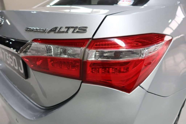 Used 2014 AT toyota corolla-altis null Image[24]