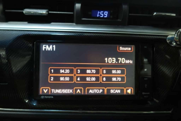 Used 2014 AT toyota corolla-altis null Image[47]