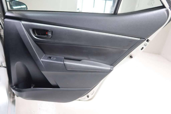 Used 2014 AT toyota corolla-altis null Image[59]
