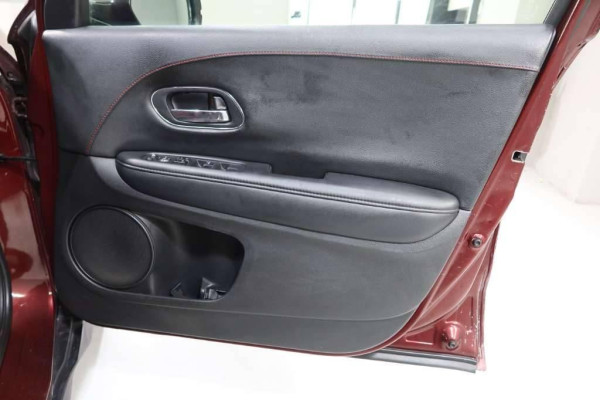 Used 2015 AT honda vezel null Image[32]