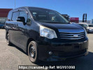 Toyota Noah ZRR70G