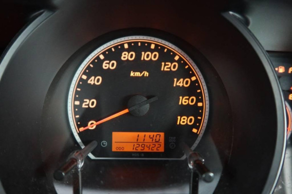 Used 2010 AT toyota hiace-commuter null Image[22]