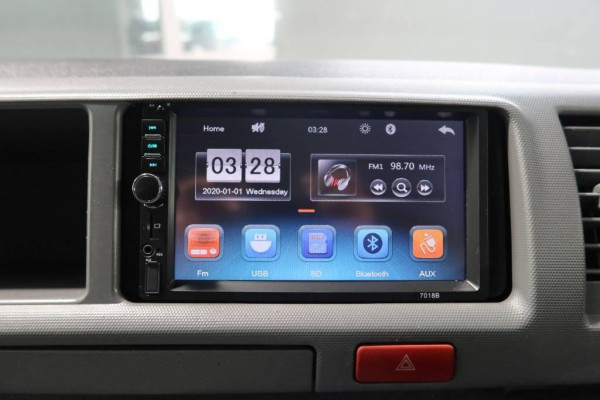 Used 2010 AT toyota hiace-commuter null Image[25]