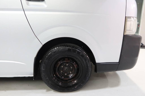 Used 2010 AT toyota hiace-commuter null Image[30]