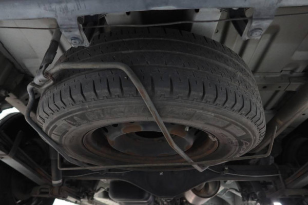 Used 2010 AT toyota hiace-commuter null Image[39]