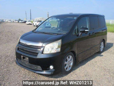 Toyota Noah ZRR70W