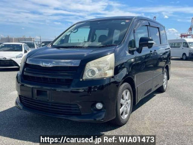 Toyota Noah ZRR70W