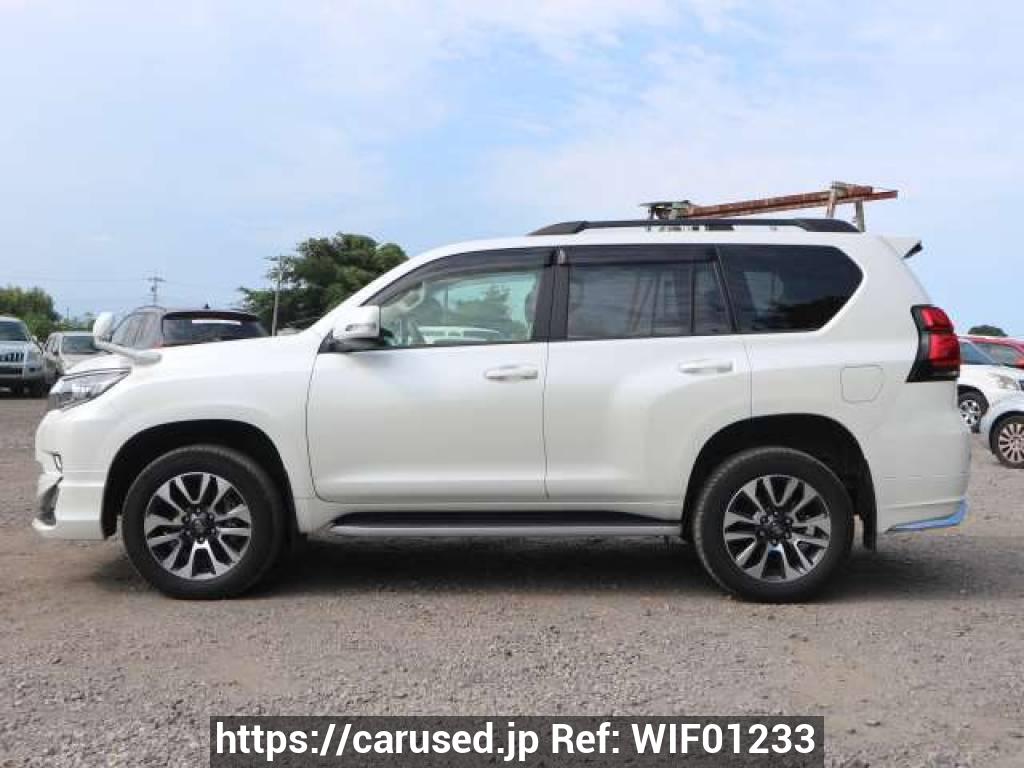 Buy Used 2022 Toyota Land Cruiser Prado TRJ150W (WIF01233 Buy Used 2022 Toyota Land Cruiser Prado TRJ150W (WIF01233