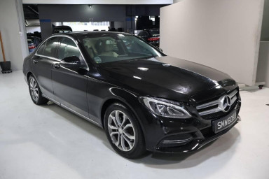 Mercedes Benz C-Class null