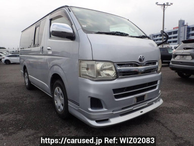 Toyota Regiusace Van