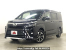 Toyota Voxy DBA-ZRR80W