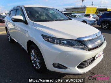 Toyota Harrier Hybrid AVU65