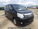 Toyota Noah ZRR70G