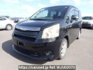 Toyota Noah ZRR75W