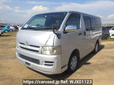 Toyota Hiace Van KDH200V