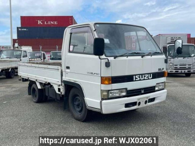 Isuzu Elf Truck NHR54C