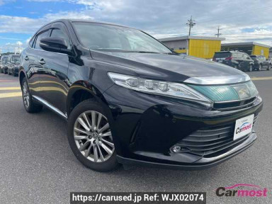 Toyota Harrier ZSU60