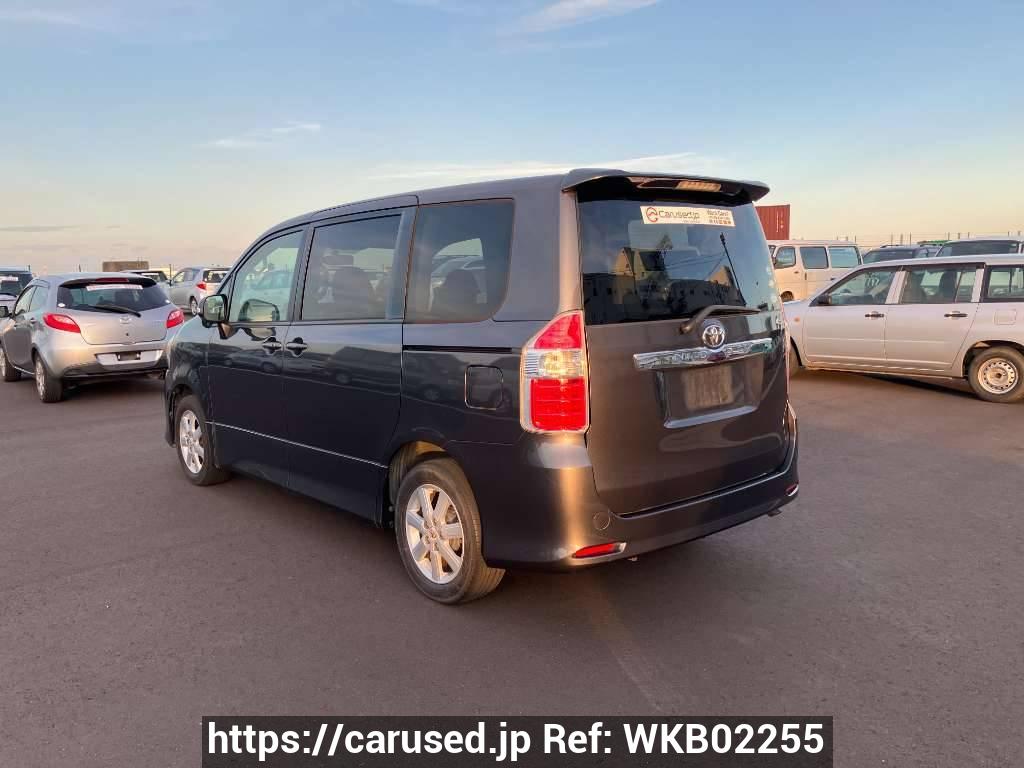 Buy Used 2008 Toyota Noah ZRR70W (WKB02255) | Japanese Used