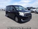 Toyota Noah ZRR70W