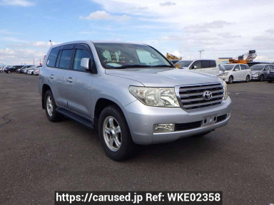 Toyota Land Cruiser UZJ200W