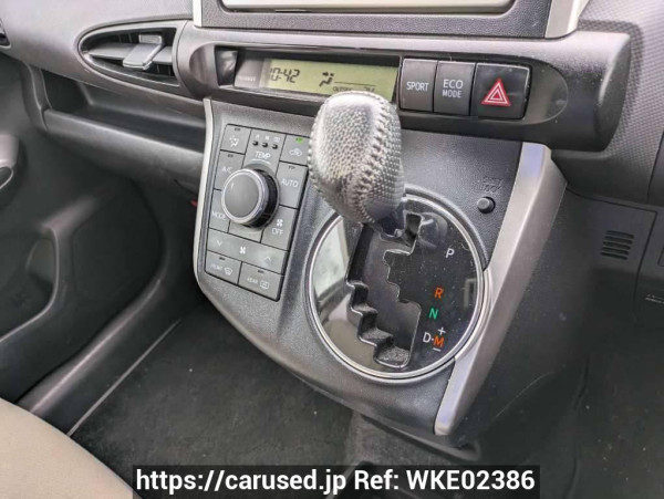 Used 2010 AT toyota wish ZGE20W Image[28]