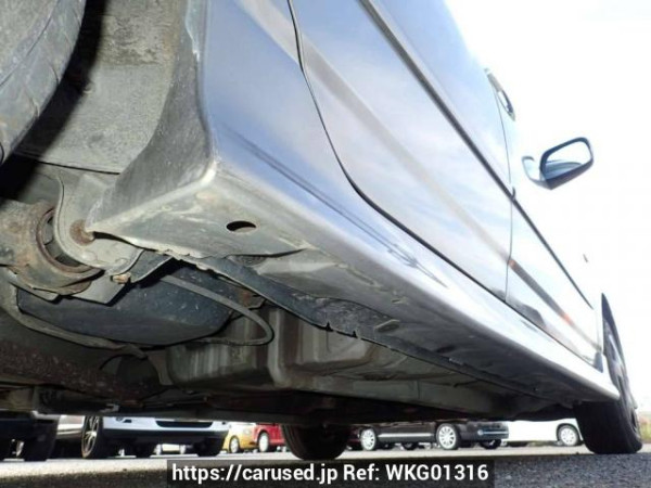 Used 2003 AT toyota allex NZE121 Image[31]