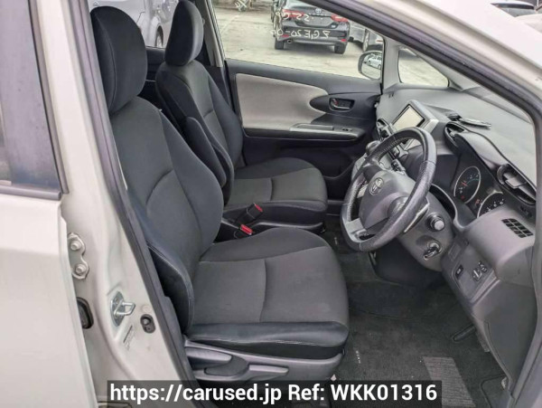 Used 2009 AT toyota wish ZGE20W Image[12]