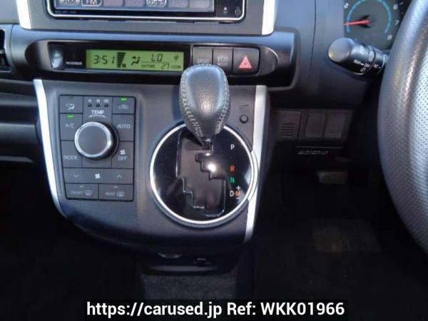 Used 2010 AT toyota wish ZGE20W Image[24]