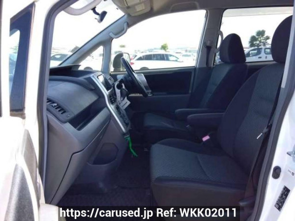 Used 2008 AT toyota noah ZRR75G Image[14]