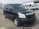 Toyota Noah ZRR70G