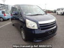 Toyota Noah ZRR70G