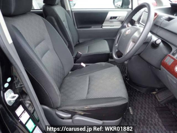 Used 2009 AT toyota noah ZRR75W Image[11]