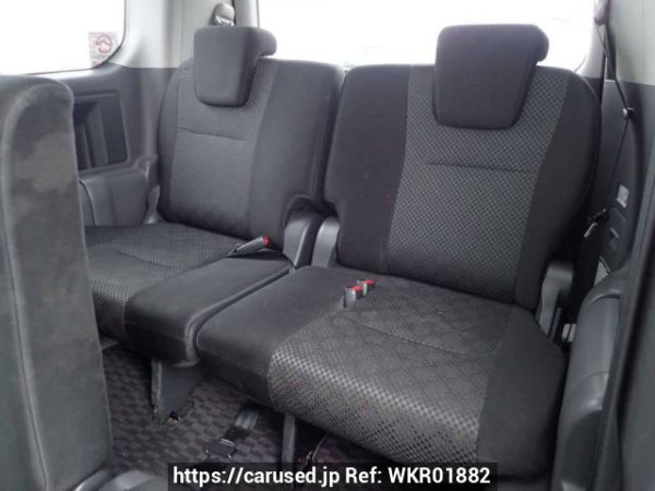 Used 2009 AT toyota noah ZRR75W Image[15]