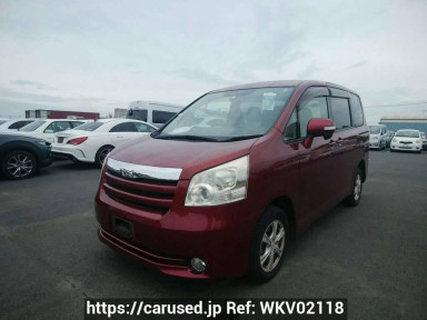 Toyota Noah ZRR75G